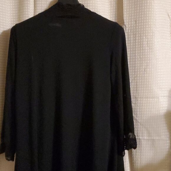 TICKLED TEAL Long black lace-lined cardigan XL - Picture 5 of 6